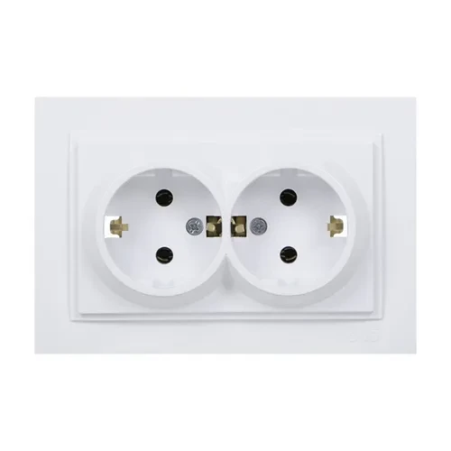 Розетка 2-я ж/з белая Mono Electric DESPINA 102-19004-120 Розетка 2-я ж/з белая Mono Electric DESPINA 102-19004-120
