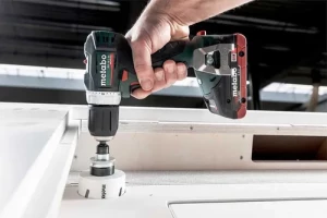 Дрель-шуруповерт аккумуляторный METABO SB 18 L BL